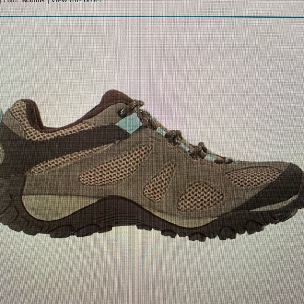 Merrell Yakota 2 Hiking Shoes Wonen’s 9-1/2 in Box